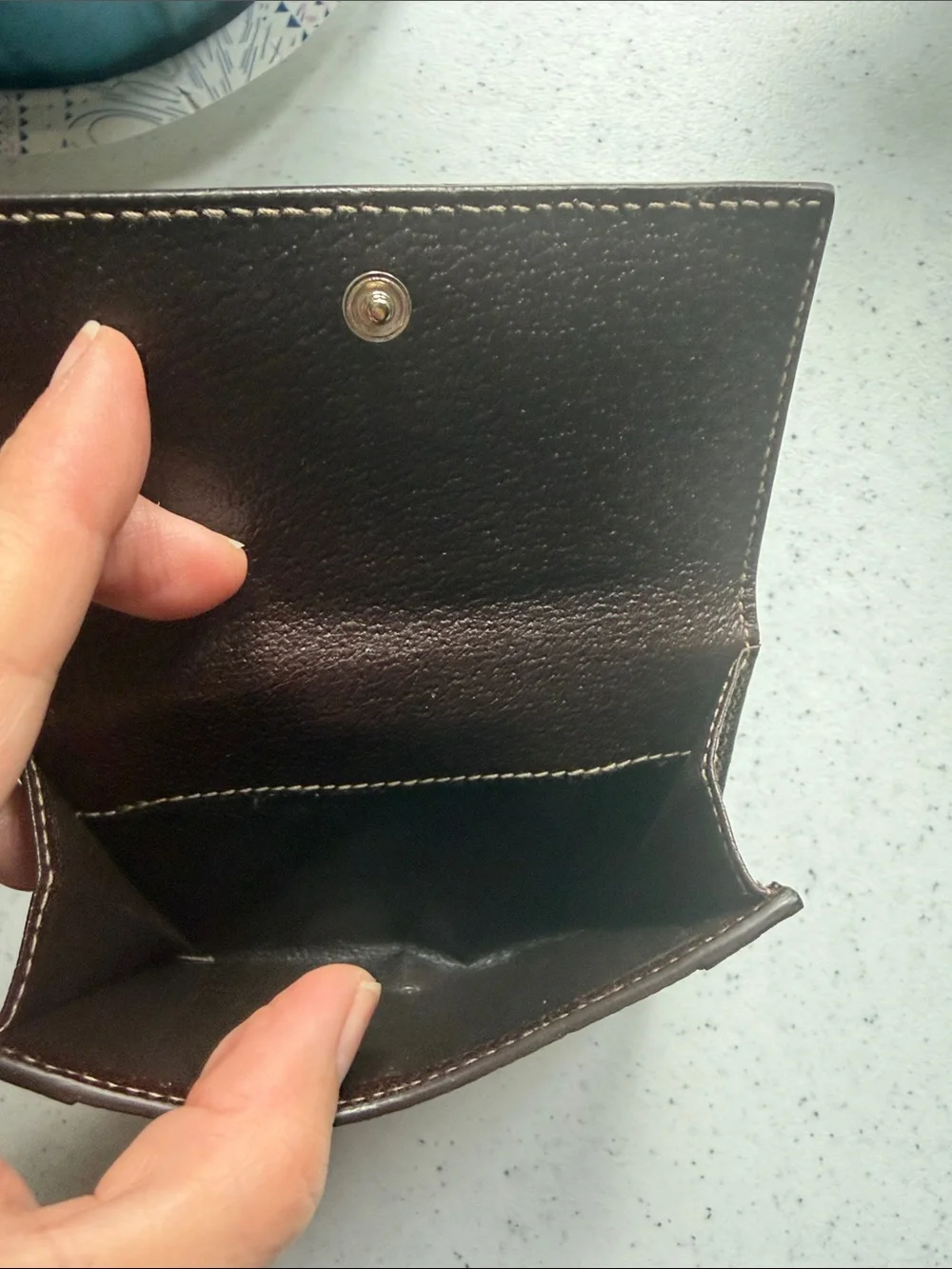 Gucci Tan and Brown GG Canvas Compact Wallet - Picture 6 of 12